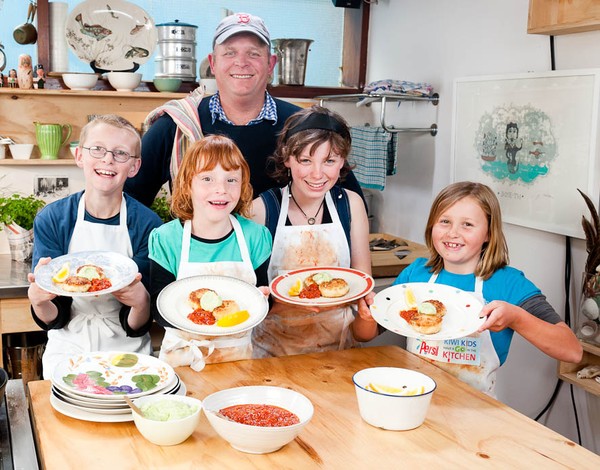 Jack, Lily, Al Brown, Tala, Kele show off their delicious creation